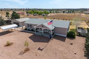 24345 N Los Angeles St, Paulden, AZ 86334 - Photo 1