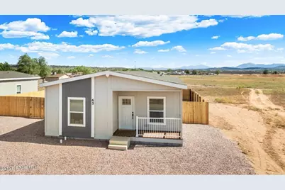 65 W Hawaii Road, Paulden, AZ 86334 - Photo 1