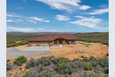 15935 E Lone Fox Trail, Dewey-Humboldt, AZ 86327 - Photo 1