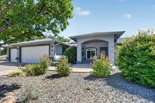 388 Peregrine Ln, Prescott, AZ 86301 - Photo 1