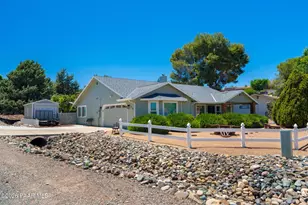 750 N Zuni Trail, Dewey-Humboldt, AZ 86327 - Photo 1