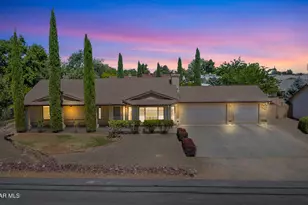 7410 E Lobo Way, Prescott Valley, AZ 86314 - Photo 1