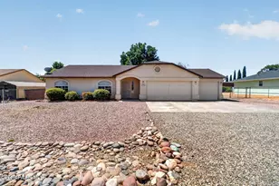 7901 E Marigold Ln, Prescott Valley, AZ 86314 - Photo 1