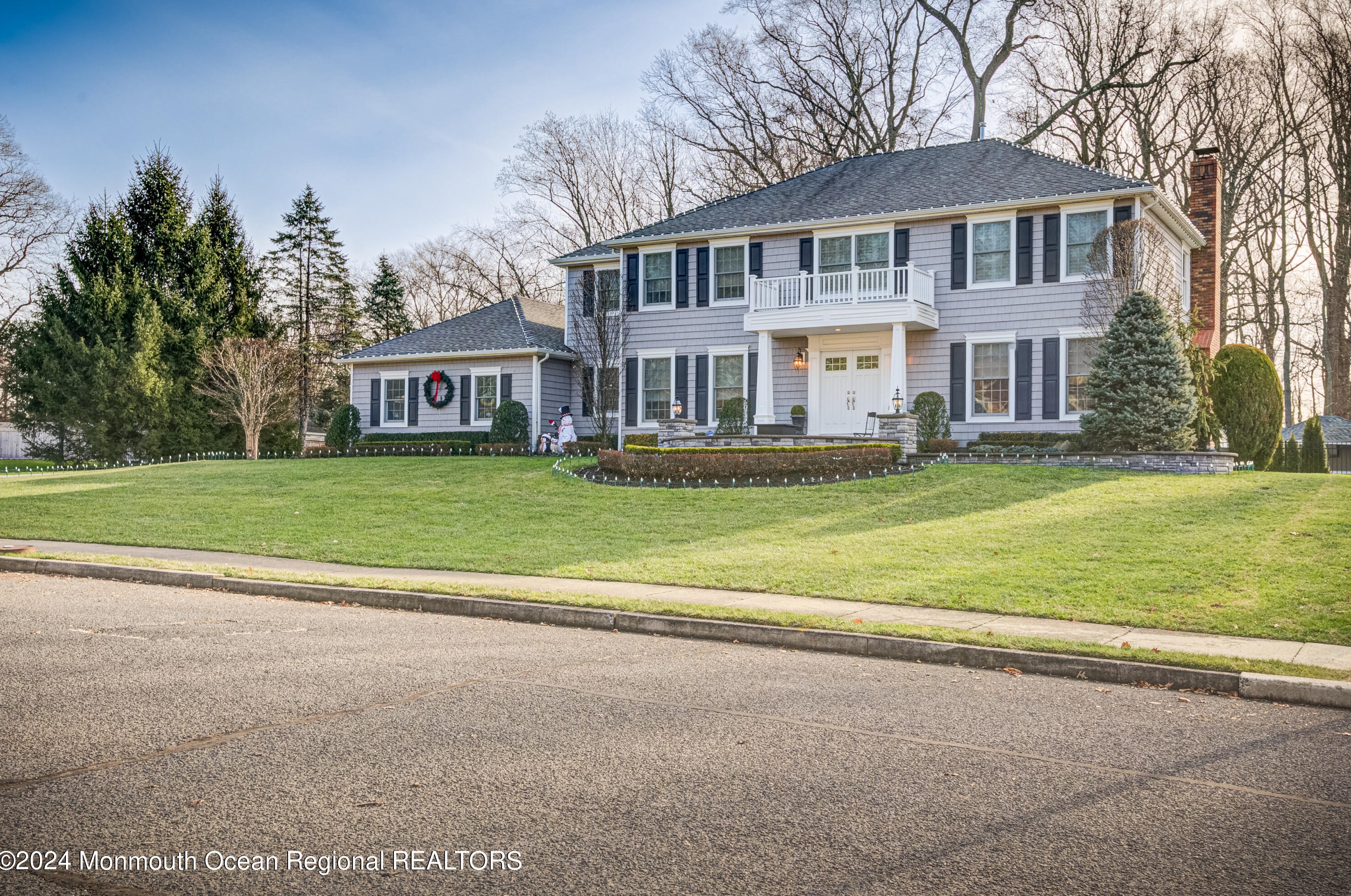 71 Green Meadow Blvd, Middletown, NJ 07748-3147