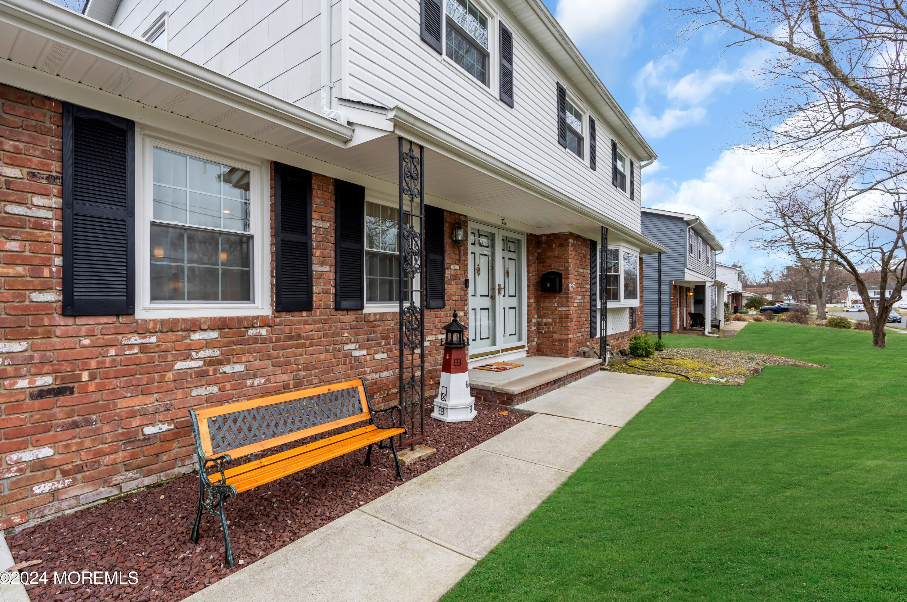 10 Underhill Rd, Wall Township, NJ 07731