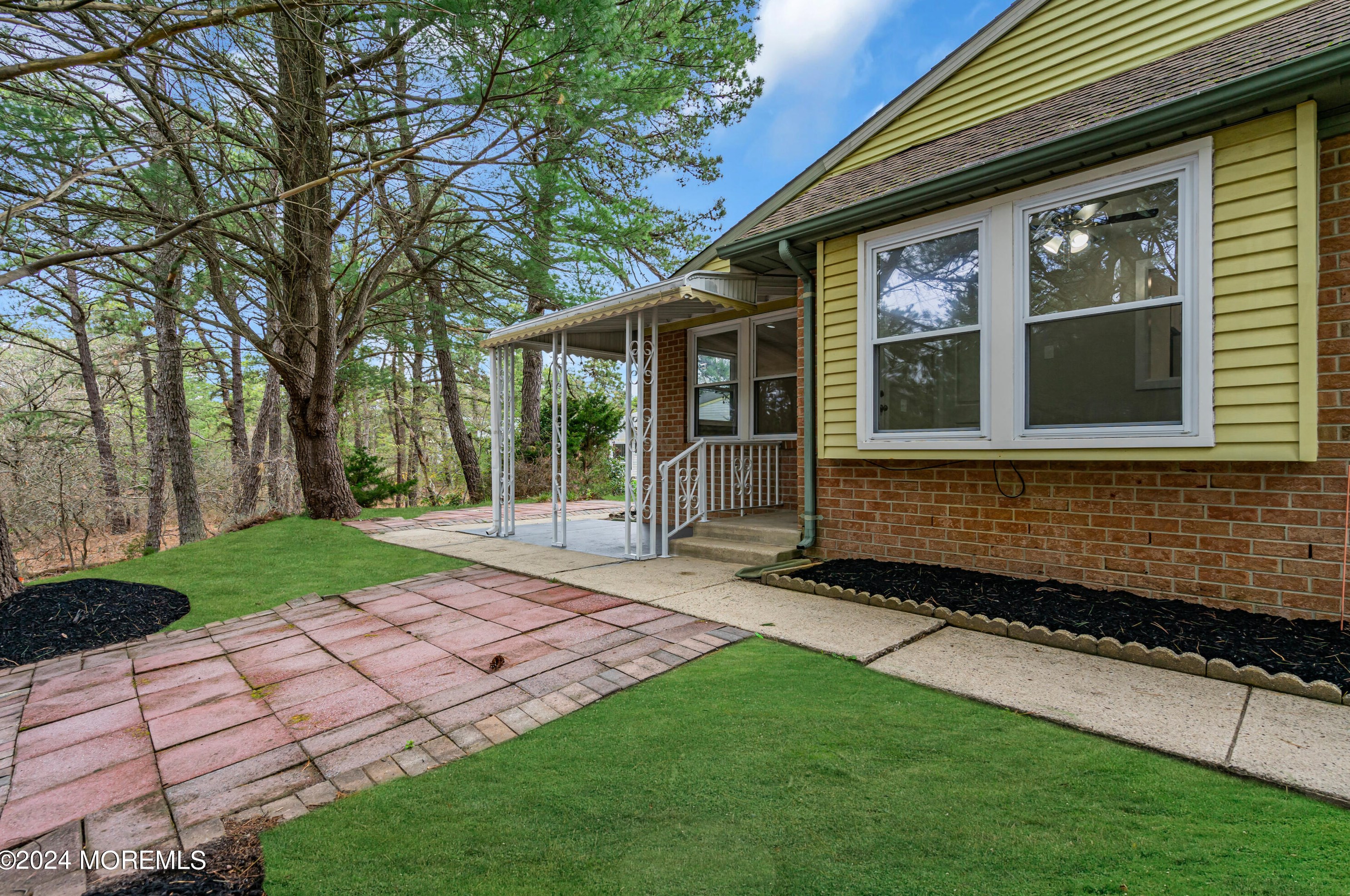 19 Medford Rd #61, Lakehurst, NJ 08759