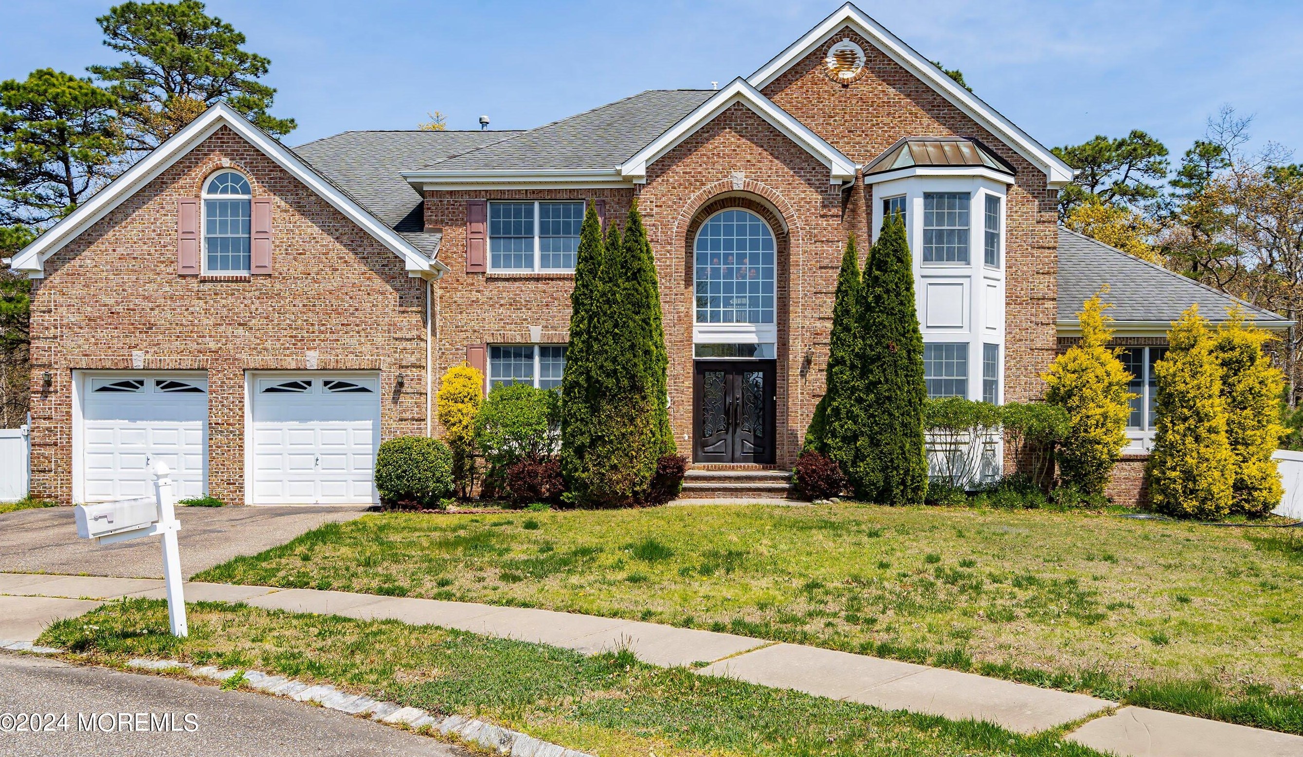 15 Kara Ct, Tuckerton, NJ 08087