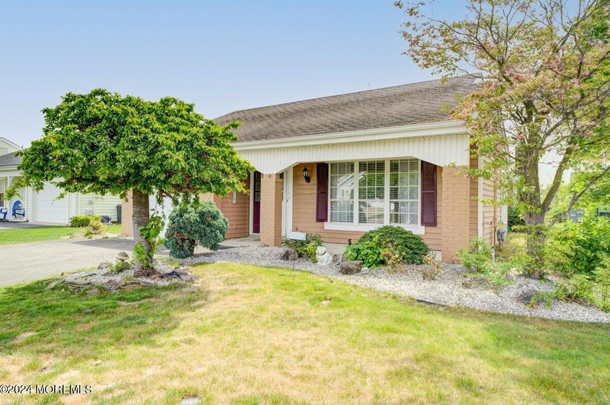 45 Red Hill Rd, Lakehurst, NJ 08759