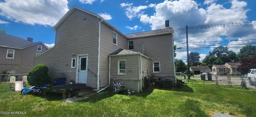 836 Adelphia Rd, East Freehold, NJ 07728-8823