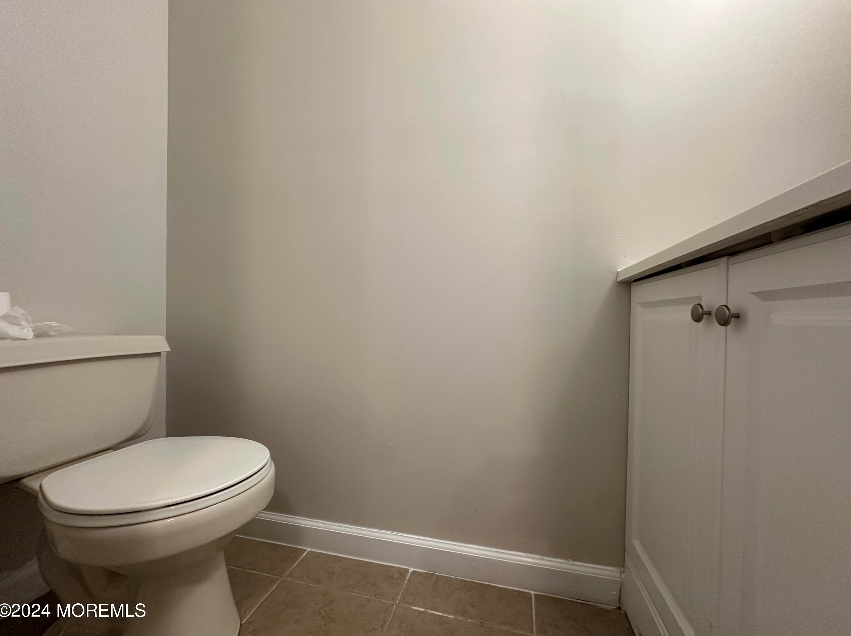 10 Indian Valley Ct, Tuckerton, NJ 08087-3007