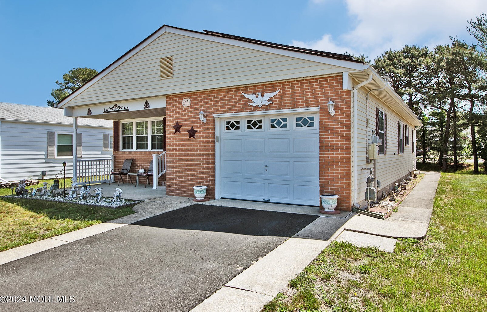28 Pulaski Blvd, Toms River, NJ 08757-6424