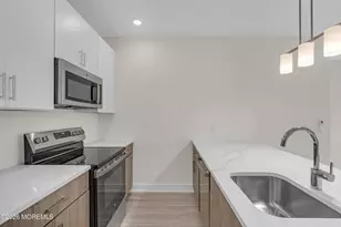 19 Carr Ave, Keansburg, NJ 07734 - Photo 2