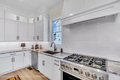 1005 N Ocean Avenue, Seaside Park, NJ 08752 - Photo 10