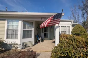 1109B Buckingham Dr, Manchester Township, NJ 08759 - Photo 2