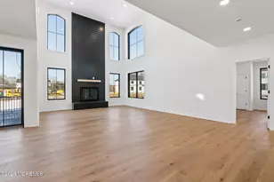 4 Fortune Ct, Freehold, NJ 07728 - Photo 14
