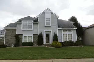 25 Citation Dr, Freehold, NJ 07728 - Photo 2