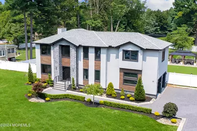 32 Joysan Terrace, Freehold, NJ 07728 - Photo 2