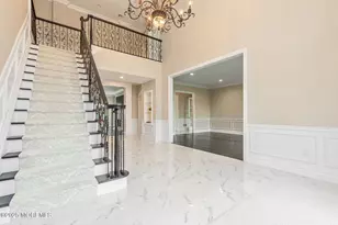 10 Hop Brook Ln, Holmdel, NJ 07733 - Photo 8