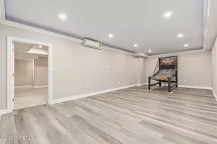 10 Hop Brook Ln, Holmdel, NJ 07733 - Photo 58