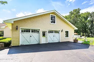 25 Water St, Colts Neck Township, NJ 07722 - Photo 58