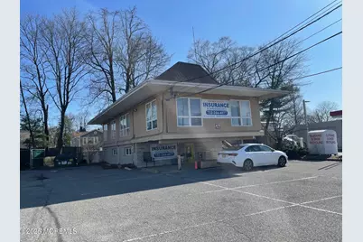 17 E Route 37 #Upper Level, Toms River Township, NJ 08753 - Photo 16