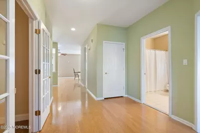 24 Little Leaf Lane, Howell Township, NJ 07731 - Photo 4