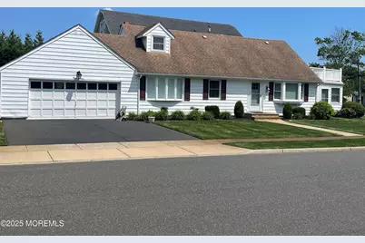 300 4th Avenue, Spring Lake, NJ 07762 - Photo 2