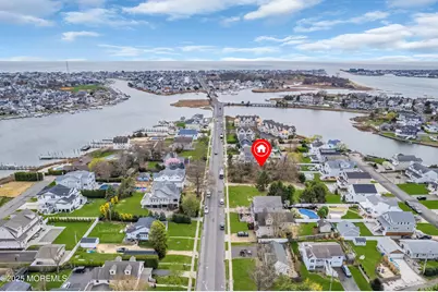 323-325 Fisk Avenue, Brielle, NJ 08730 - Photo 2