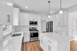 33 Pennsylvania Ave, Waretown, NJ 08758 - Photo 20