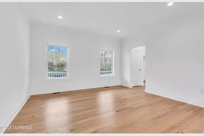 33 Pennsylvania Avenue, Waretown, NJ 08758 - Photo 14