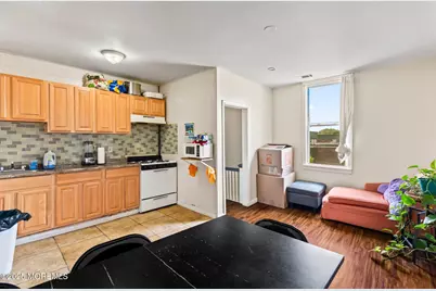 288 Morris Avenue, Long Branch, NJ 07740 - Photo 4