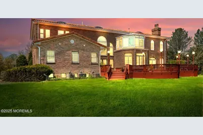 8 Tiberon Drive, Holmdel, NJ 07733 - Photo 2