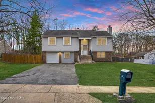 86 Buckingham Dr, Jackson, NJ 08527 - Photo 1