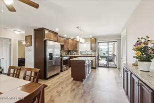 19 Acapulco Dr, Brick, NJ 08723 - Photo 4