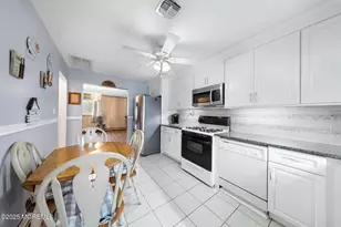 162 Harrington Dr N, Toms River Township, NJ 08757 - Photo 16