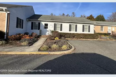 22 S Holmdel Road #7, Holmdel, NJ 07733 - Photo 6