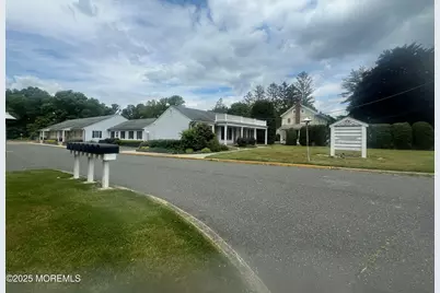 22 S Holmdel Road #7, Holmdel, NJ 07733 - Photo 2
