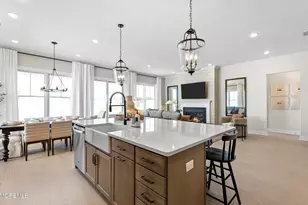 176 Route 33, Manalapan Township, NJ 07726 - Photo 18