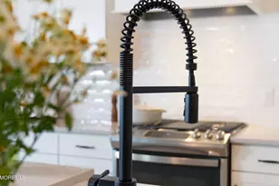 176 Route 33, Manalapan Township, NJ 07726 - Photo 38