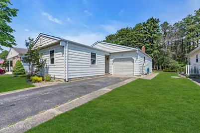 14 Portsmouth Drive, Toms River Township, NJ 08757 - Photo 2