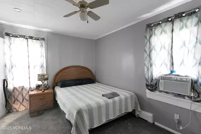 289 Port Monmouth Road, North Middletown, NJ 07748 - Photo 30