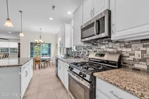 99 Eagle Ridge Cir, Lakewood, NJ 08701 - Photo 8