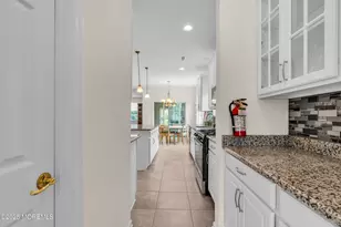 99 Eagle Ridge Cir, Lakewood, NJ 08701 - Photo 14