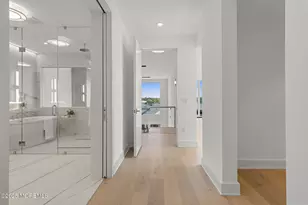 4 Boat Club Ct, Red Bank, NJ 07701 - Photo 16