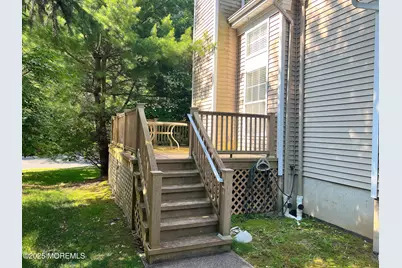 1 Cambridge Court, Eatontown, NJ 07724 - Photo 6