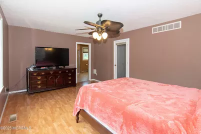 67 School Road E, Marlboro Township, NJ 07746 - Photo 20