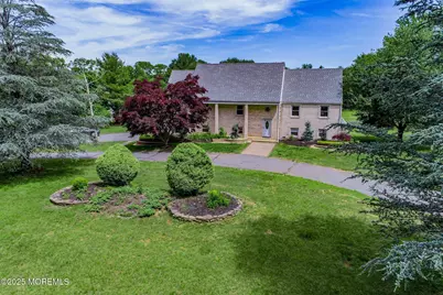 67 School Road E, Marlboro Township, NJ 07746 - Photo 32