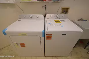 2386 Torrington Dr, Toms River Township, NJ 08755 - Photo 30