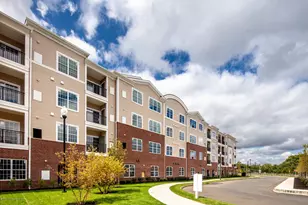 732 Jessica Cir, Freehold, NJ 07728 - Photo 8