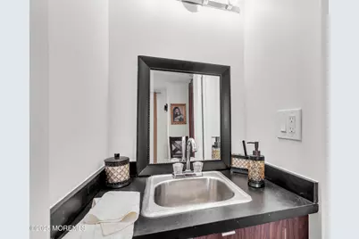 2508 Harmon Cove Tower, Secaucus, NJ 07094 - Photo 8